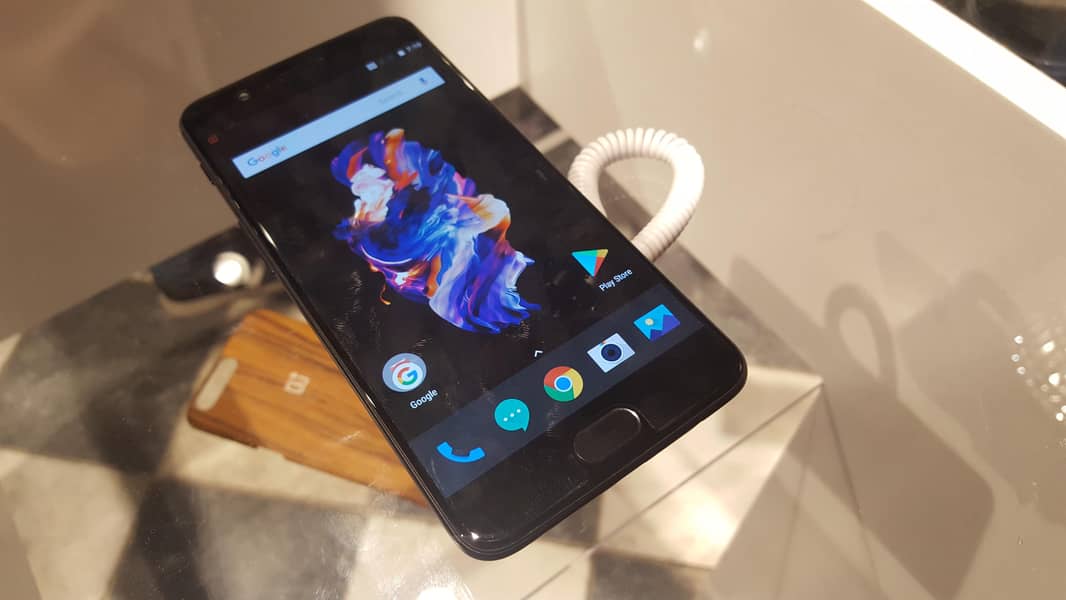 one plus 8/128 1
