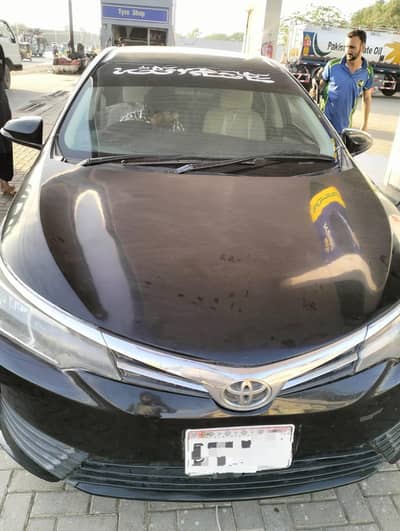 Urgent sell Corolla Altis 2016 Auto 1.6 Cell 0331-3727300