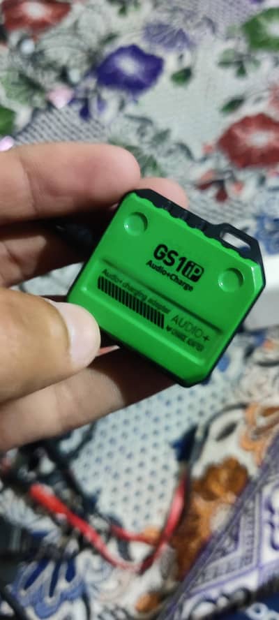 I phone connector + converter for gaming. 0.3. 1.0. 1.4. 2.3. 5.2.3