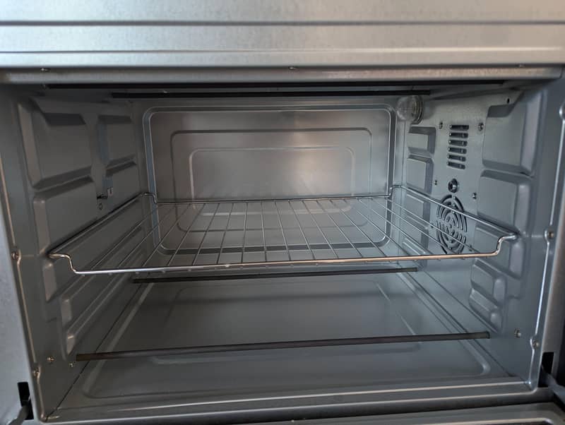 Baking Oven 1
