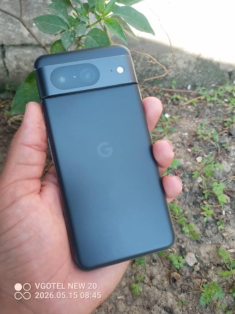 Google pixel 8 7