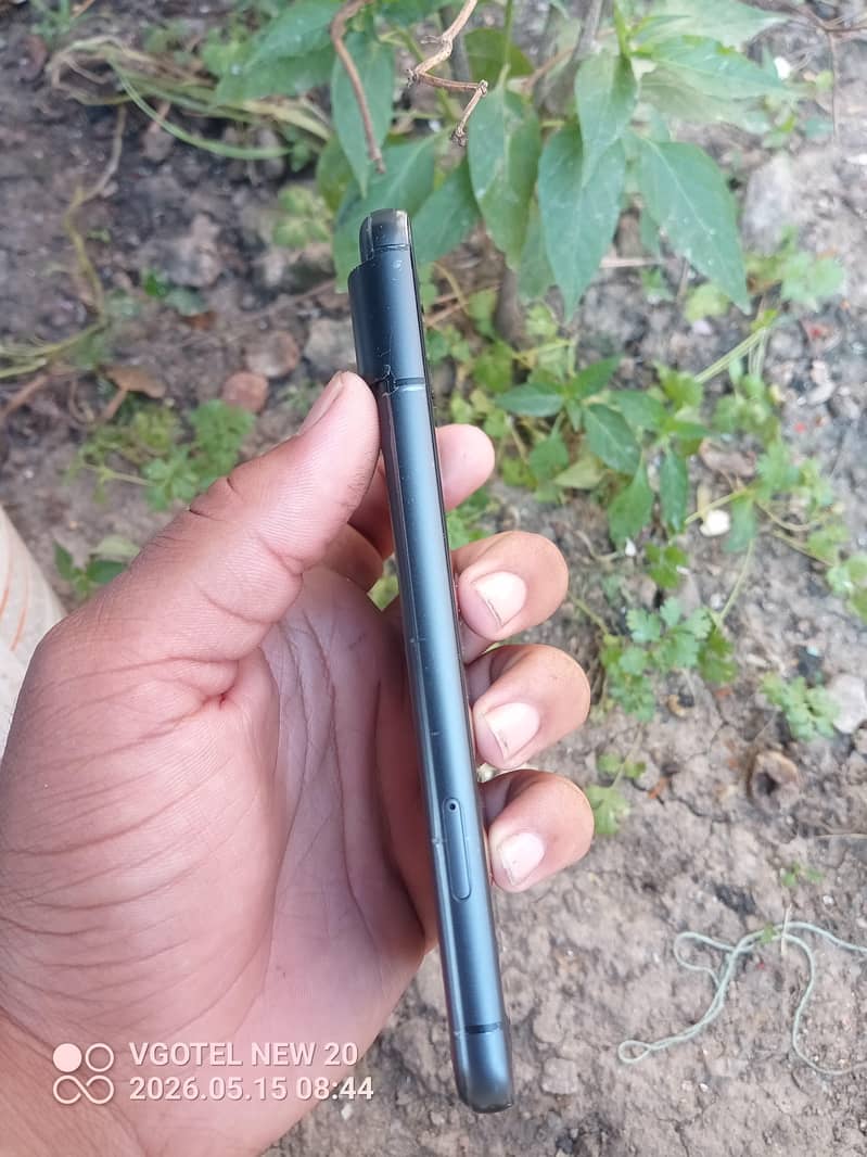 Google pixel 8 8
