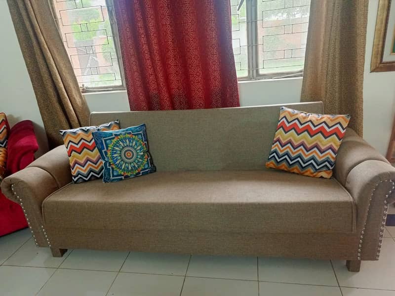 Sofa come bed 1