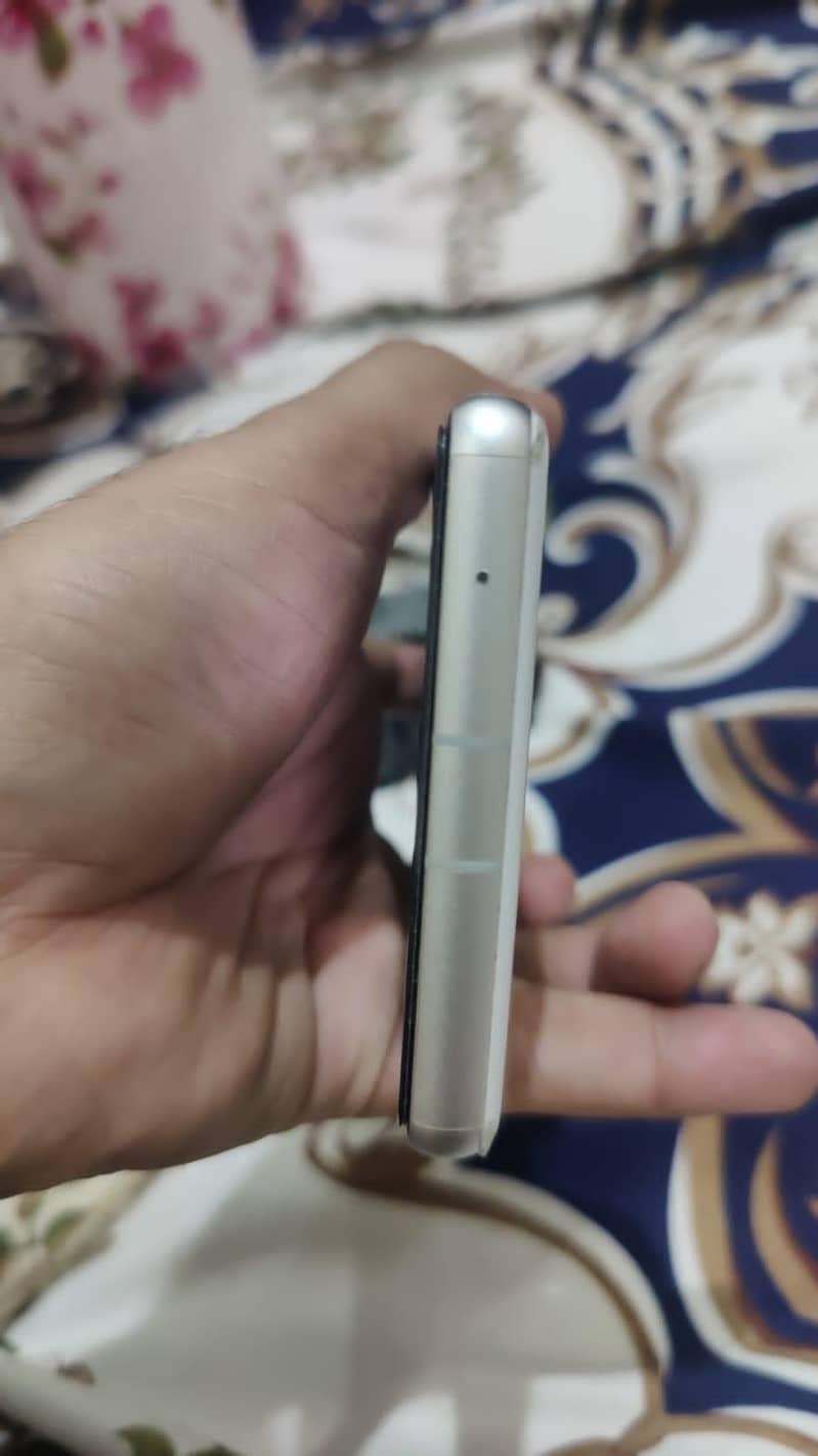 pixel 7a official 3