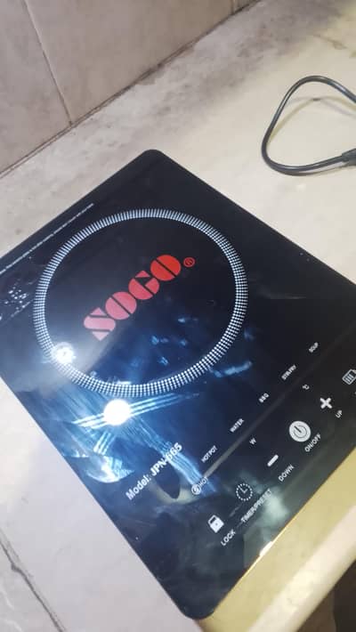 NEW ELECTRIC STOVE NEWLY CONDITION USED ONLY 2 DAYS