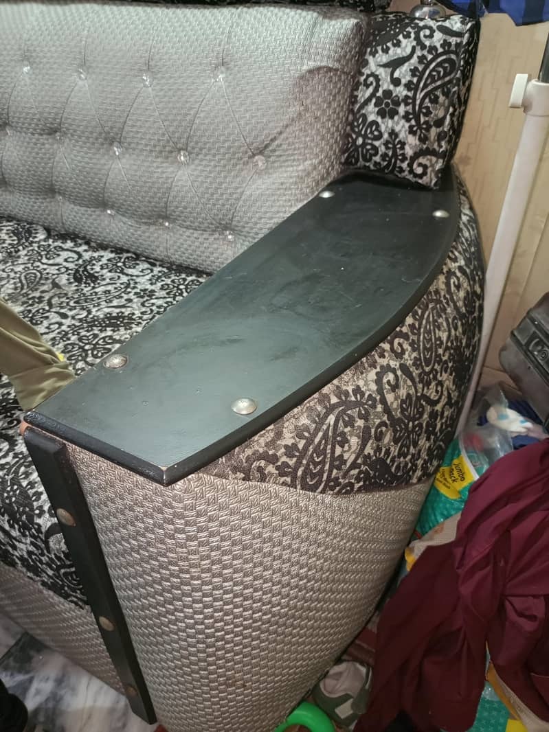 sofa 2 seater 3