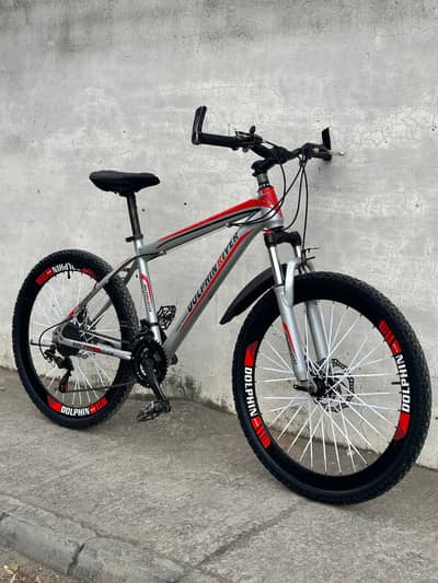 New condition original imported Dolphin River Mountain bicycle 26"