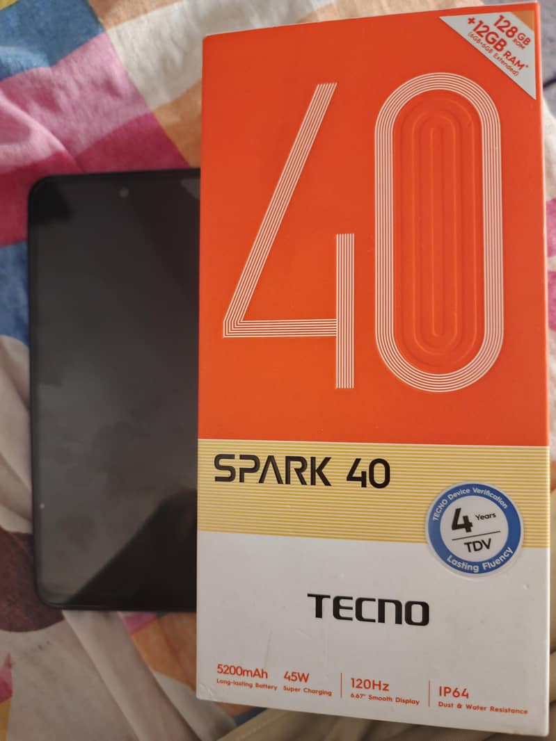 tecno spark 40 0