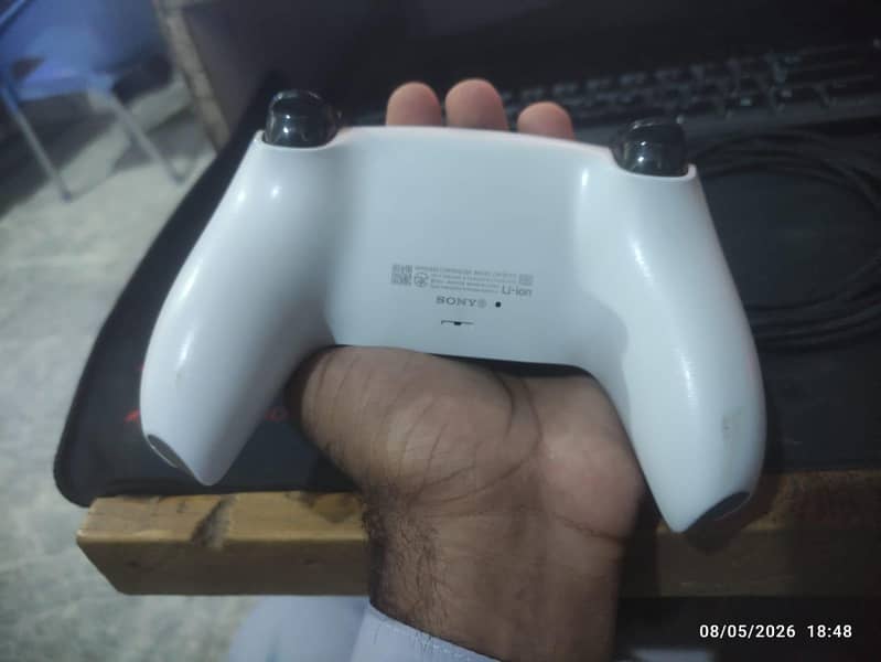 PS5 Original Controller 9/10 7
