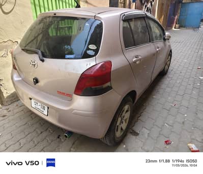 TOYOTA VITZ MODEL 7/11 ISLAMABAD NUMBER 1300 CC ENGINE GEN1