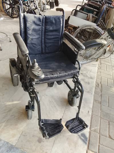 Used Electric Wheelchair Heavy Tyres, Comfortable Seat For Elders