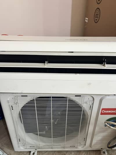 Non inverter Split AC 1.5 ton in good condition