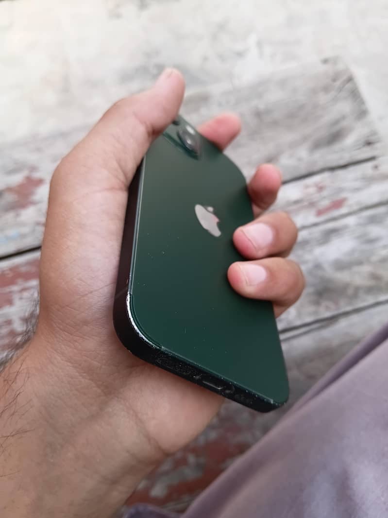 Iphone13 JV 0