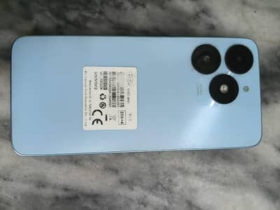 itel a 70 4+8/256