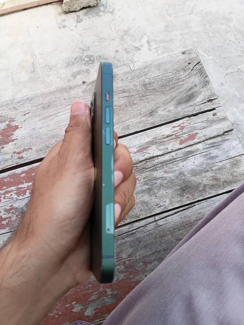 Iphone13 JV 6