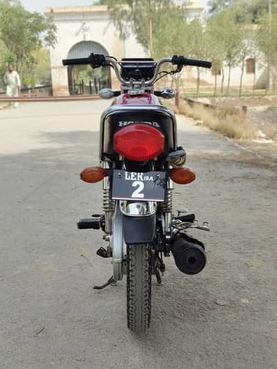 Honda CG 125 Special Edition 0309.00. 43.00. 9
