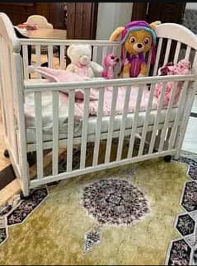 Graco Crib/ baby cot/ kids bed/ wooden bed with mattress