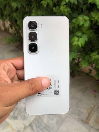 Infinix hot 60i 6/128