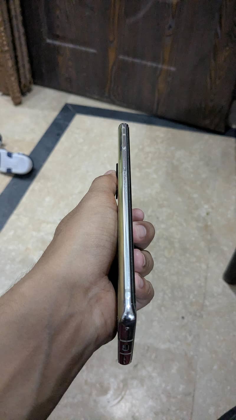 OnePlus 8 5