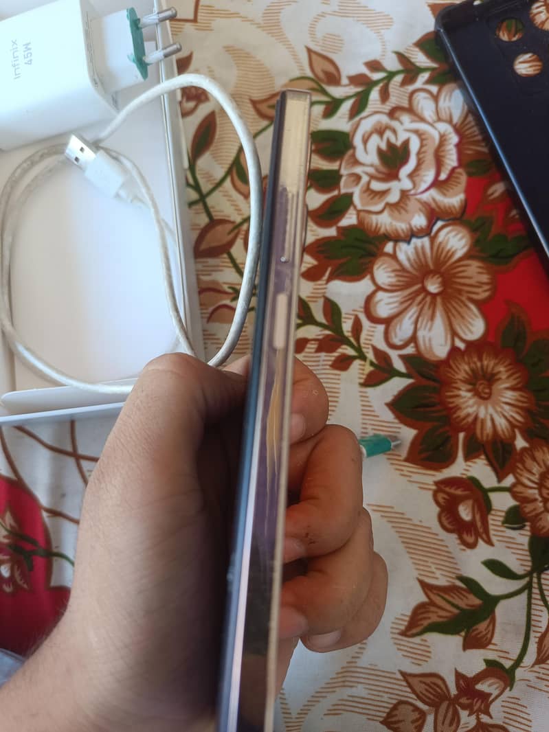 Infinix Note 30 2