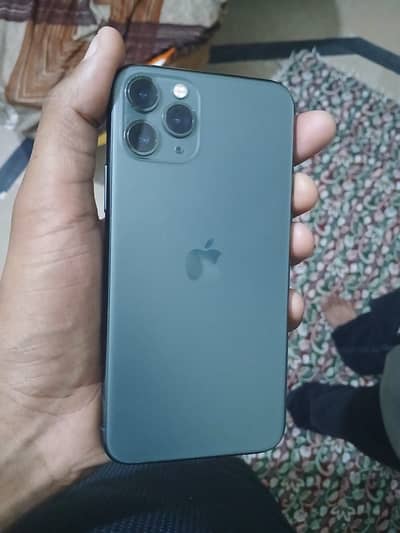 Iphone 11 pro lush condition call only whatsapp (03278096835)