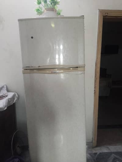 Dawlance Refrigerator Full Working Condition — Urgent Sale