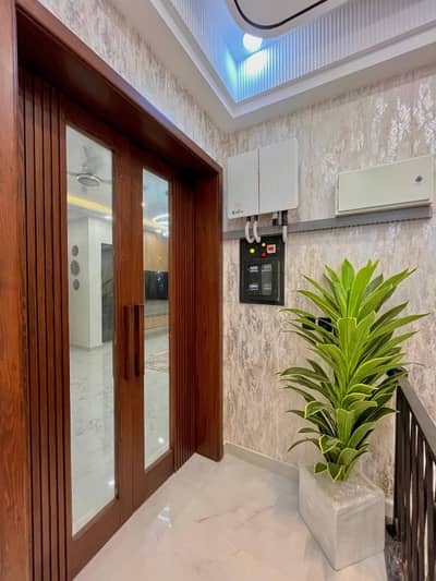 Highly-Desirable Facing Park House Available In DHA Phase 1 - Sector M For rent
