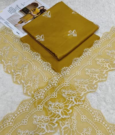 Brazee Embroided lawn Tow Peice