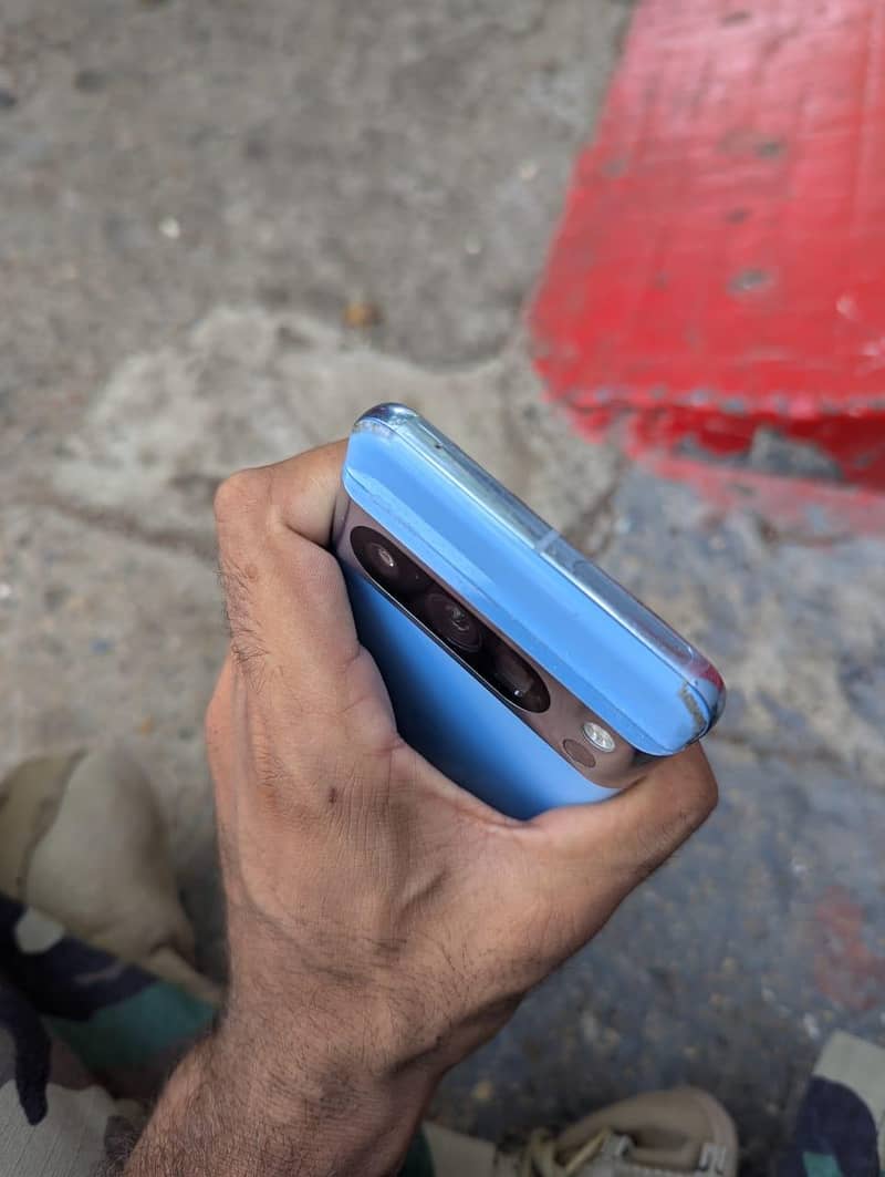 Google Pixel 8 Pro 2
