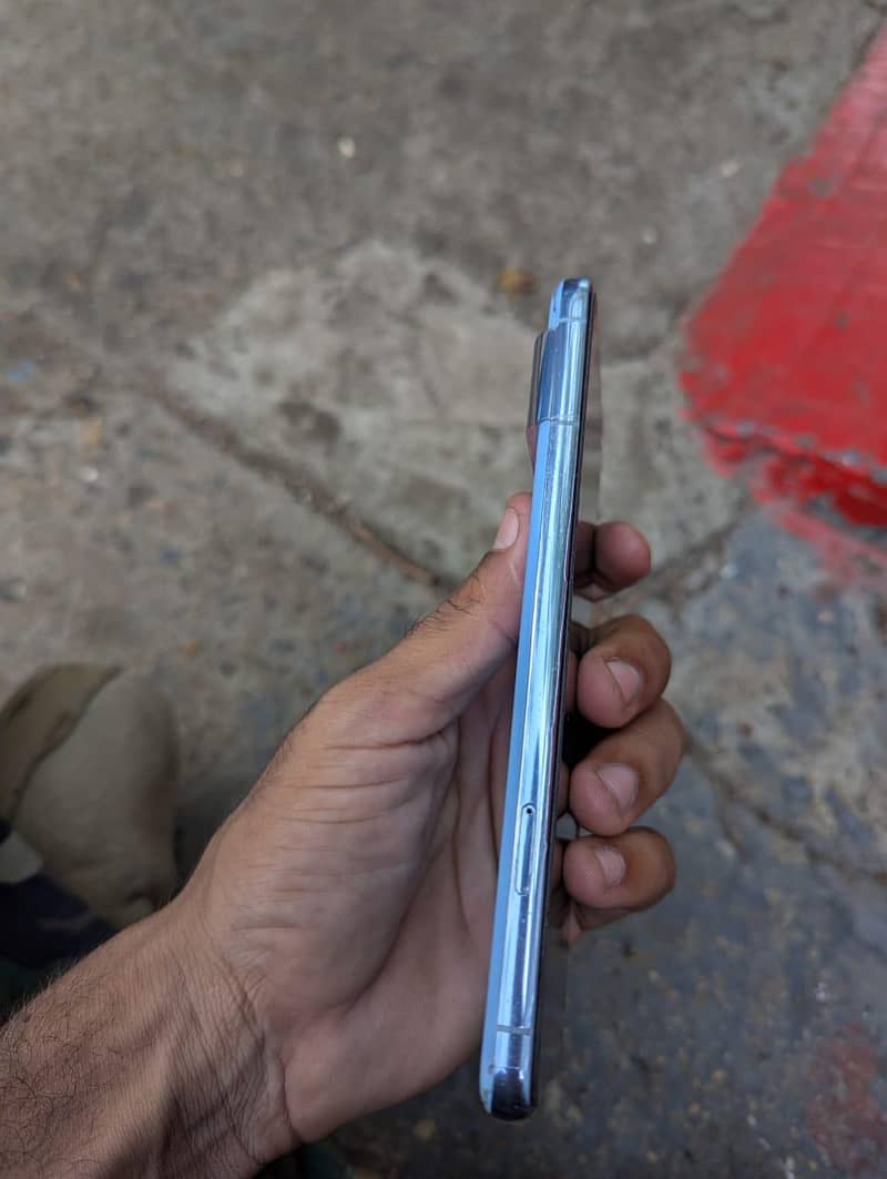Google Pixel 8 Pro 4