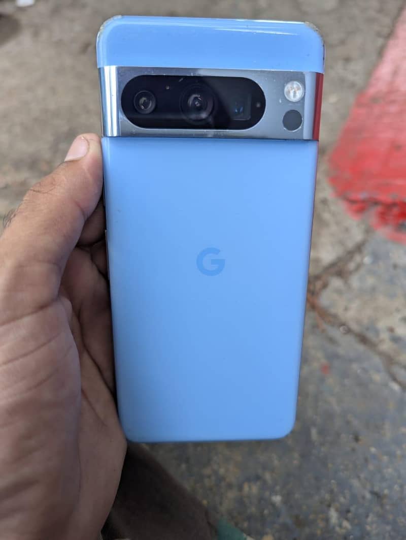 Google Pixel 8 Pro 5