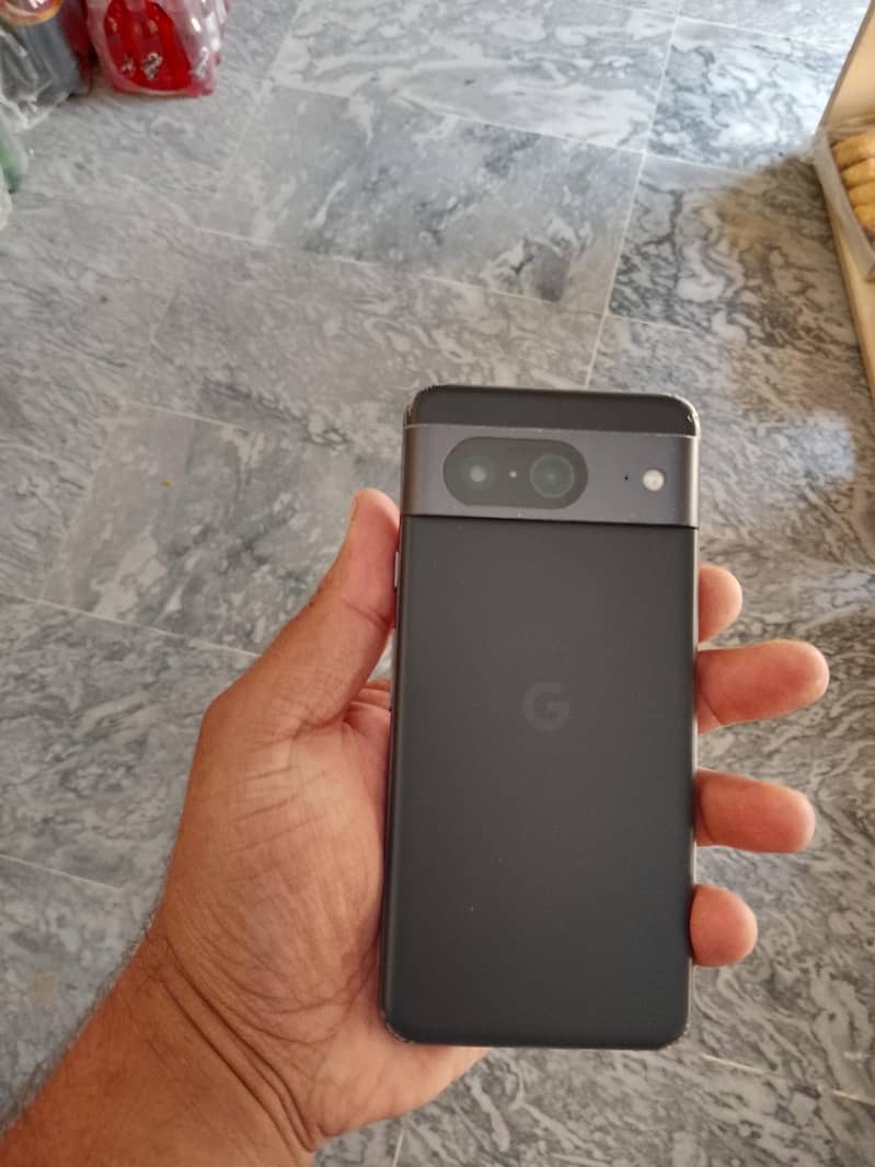 Google pixel 8 1