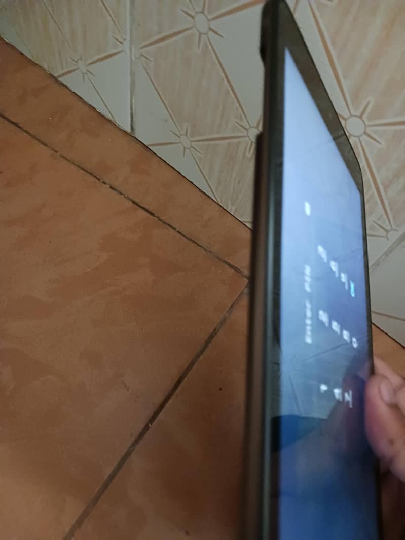Qua Tablet 4