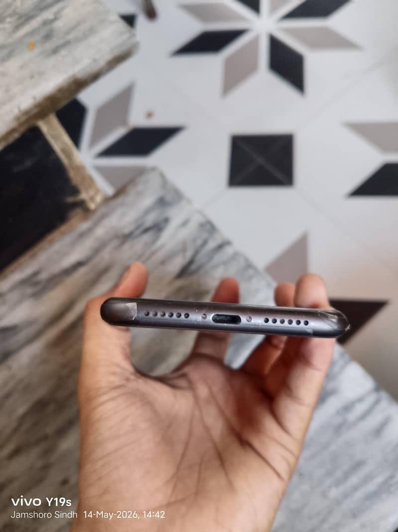 Iphone 11 JV 1