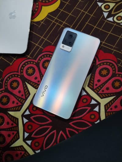 vivo v 21