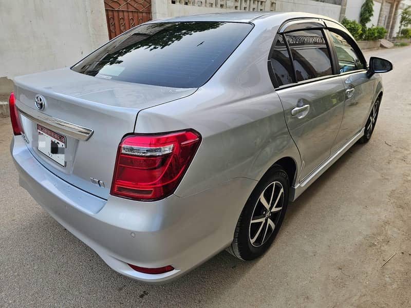 toyota axio 6