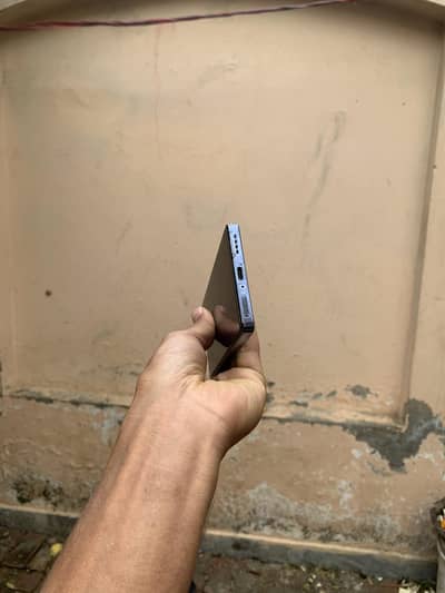 infinix note 40 mobile 16 + 256 mobile ke sath Dibba charger hai