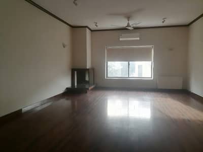 Aesthetic House Of 2 Kanal For rent Is Available