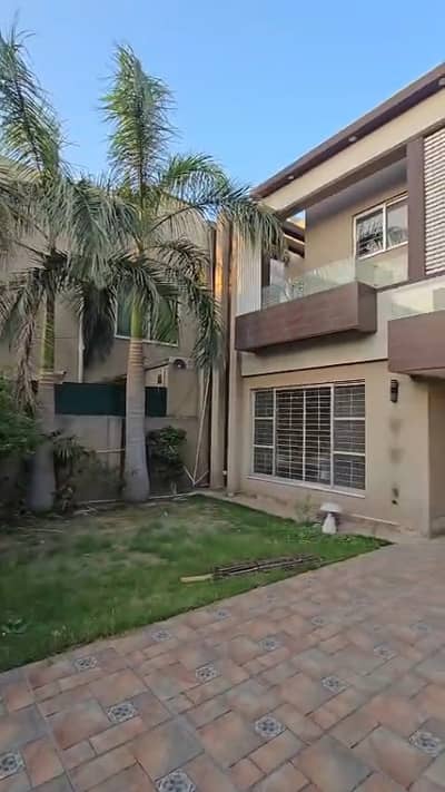 Gulbahar Block 1 Kanal House For Rent Solar install