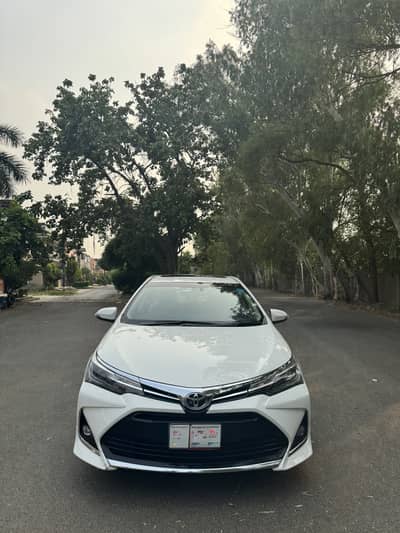 Toyota Grande 1.8 X Beige interior 2023