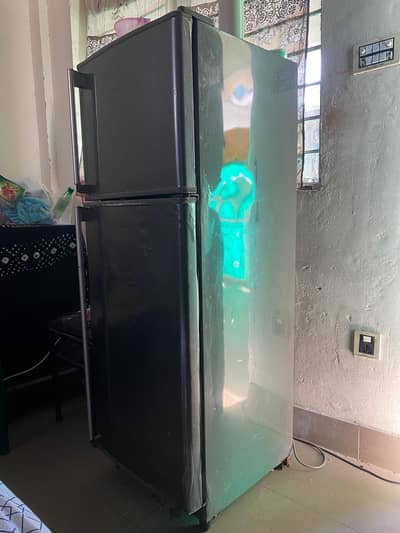 Selling fridge 2 doors perfect cooling kitchen necessity