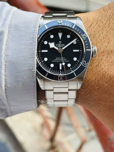 Tudor black bay 41mm stainless steel Ref #M79230B Swiss made