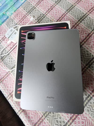ipad pro 11inch Urgent sale