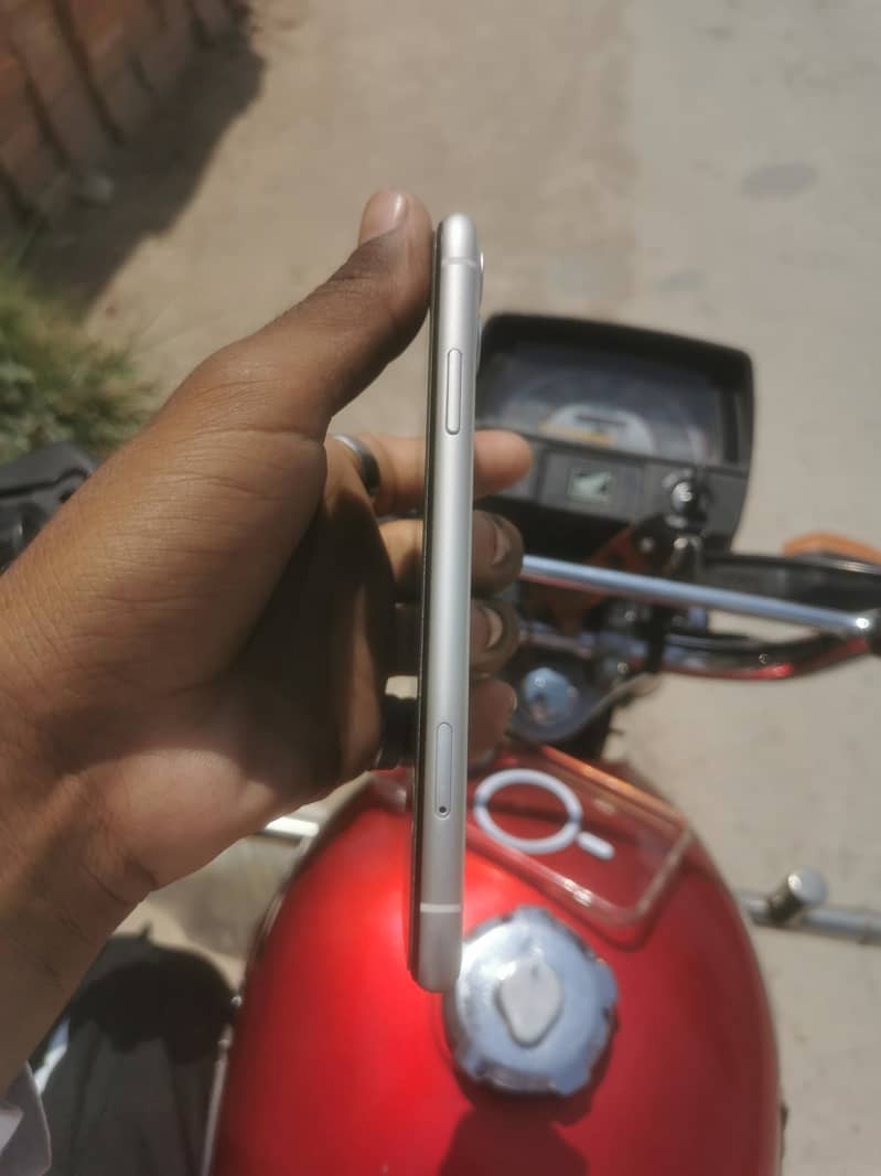 iphone 11 MDM 1