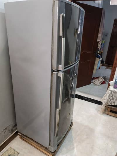 Dawlance Refrigerator  dabal door