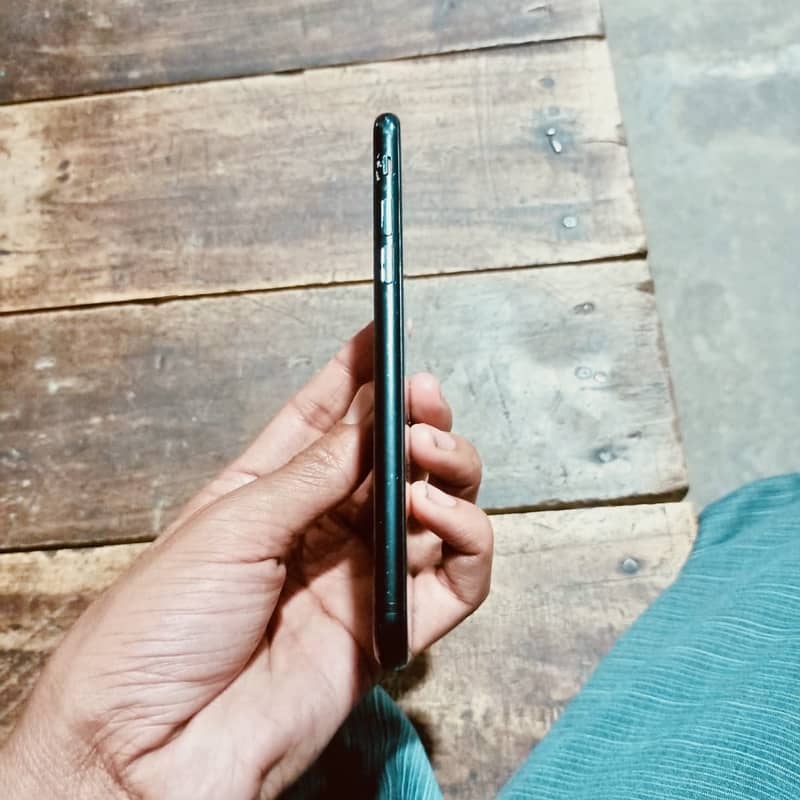 Apple iPhone SE 2