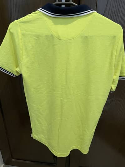 M size shirts