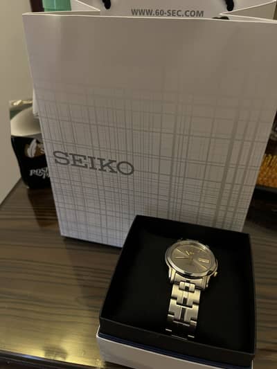 Seiko 5 Automatic 21 Jewels with 2 years Official Warranty Card