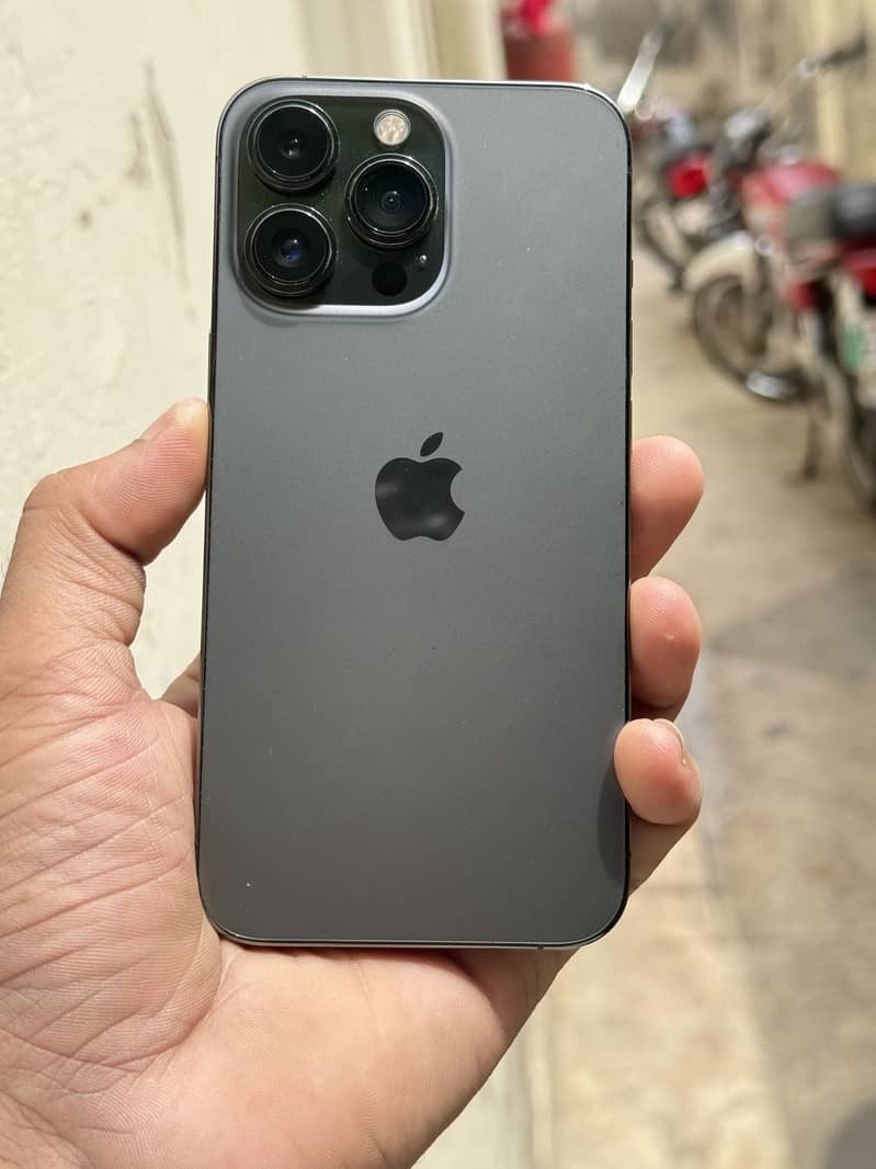 Iphone 13 pro 1