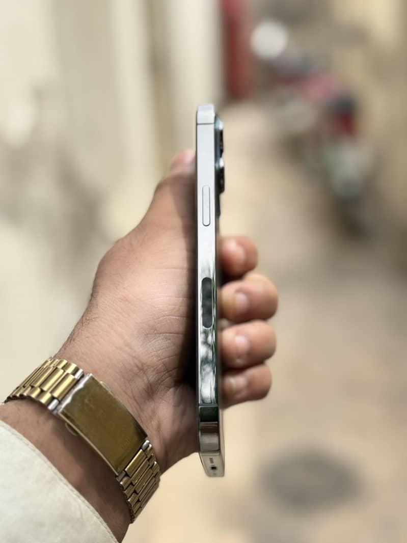Iphone 13 pro 6
